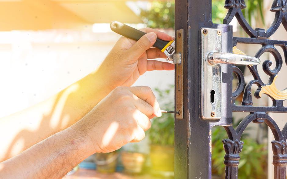 rapidement ouvrir une porte Achères