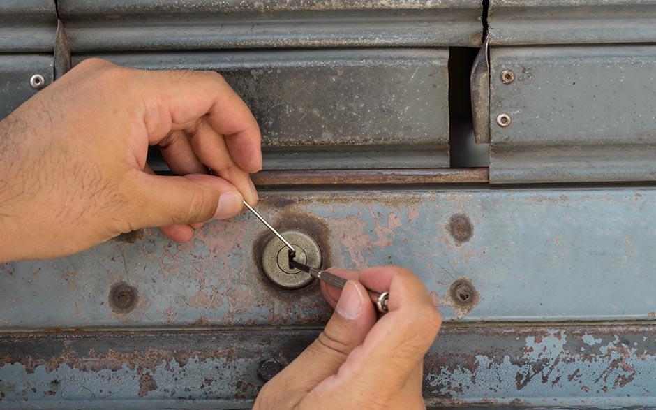 rapidement ouvrir une porte Achères